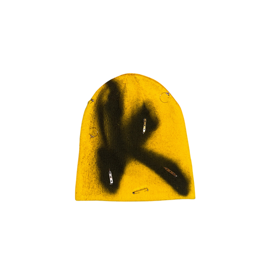 YELLOW STUDDED BEANIE